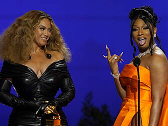 Beyonce and Taylor Swift Break...